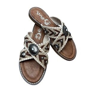 Very G Women's Jungle Concho Sandals Cream Brown Size 9.5 Western Silver Aztec